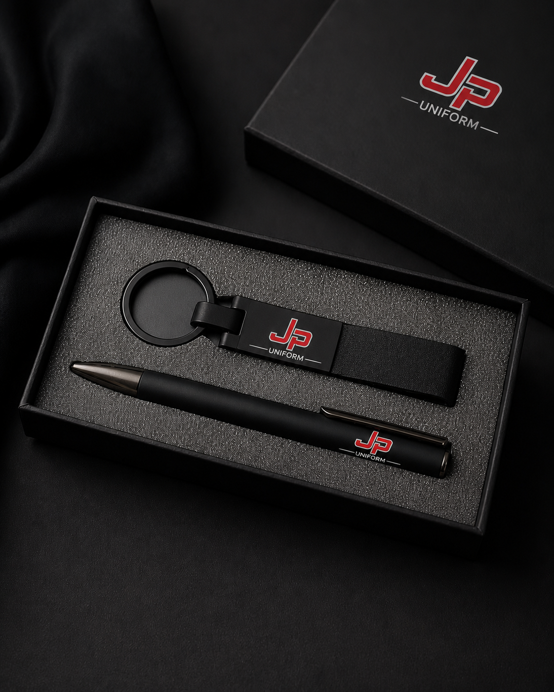 Pen & keychain In Box